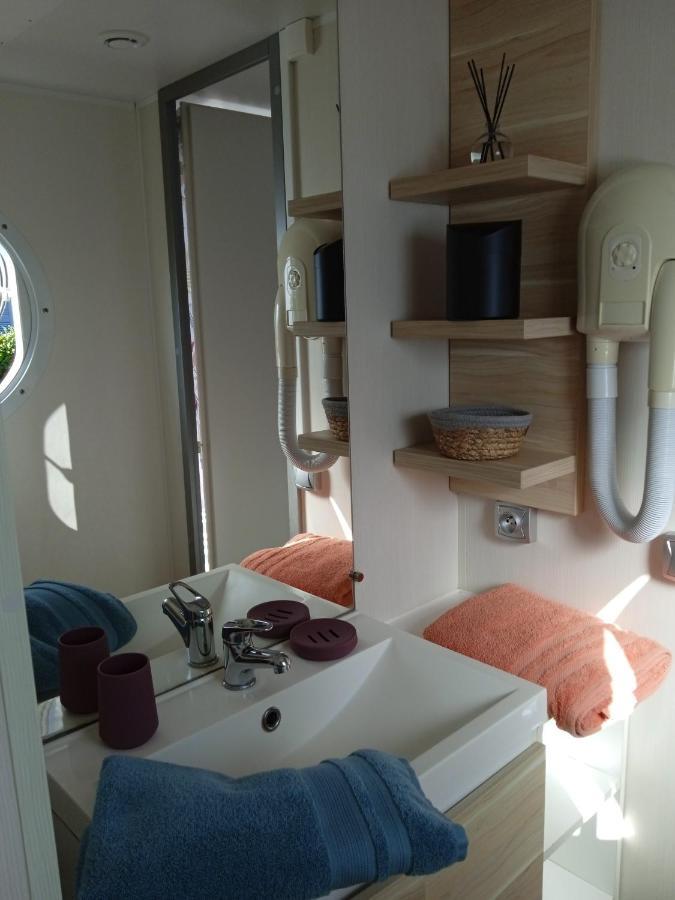 Biville-sur-Mer Mobil Home-Les Lins Bleus מראה חיצוני תמונה